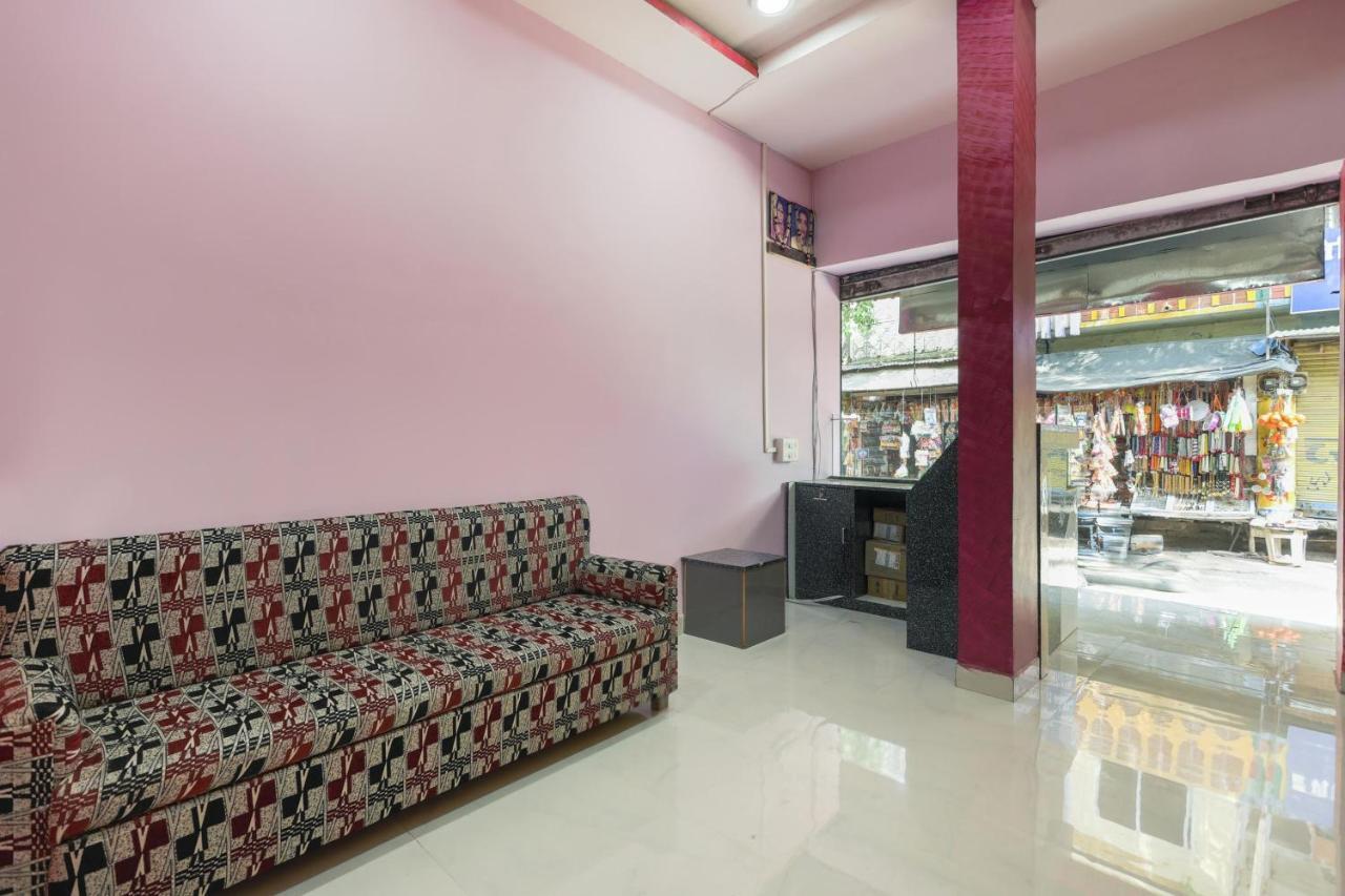 Oyo 45752 Hotel Sb Palace Godarpura Esterno foto